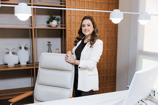 Dra. Fernanda Suzano — Neurologia na Sense Line